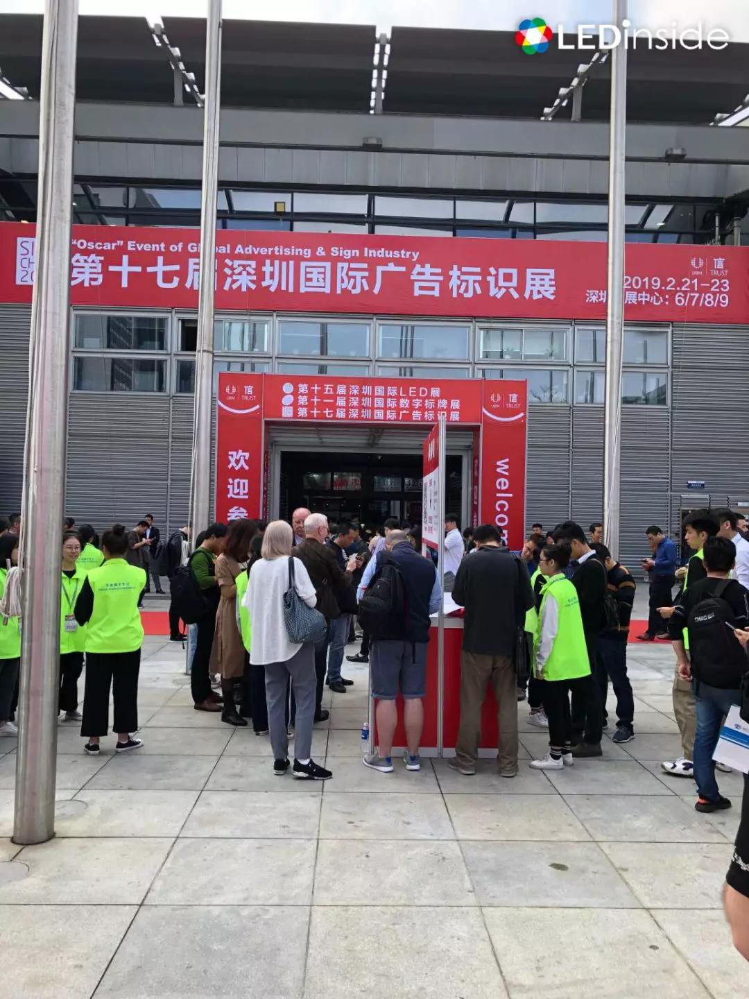 深圳国际LED展直击 | 通明屏、幼间距成重要亮点